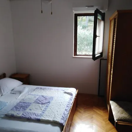 Apartment Milas - 04 Tkon
