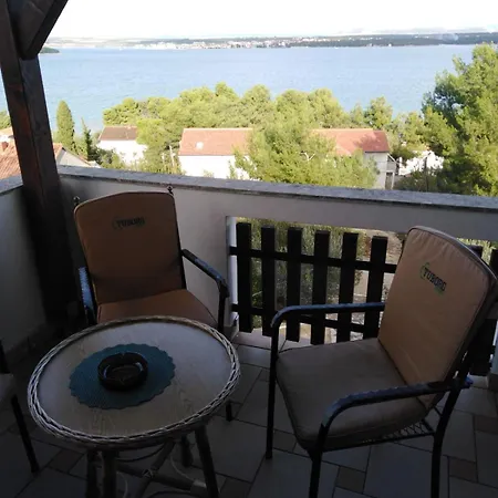 Apartment Milas - 04 *