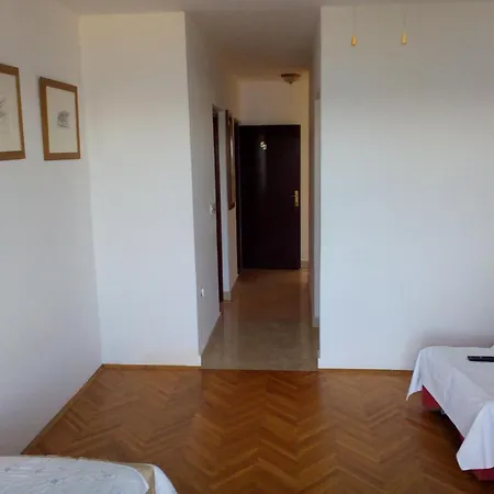 Apartment Milas - 04 Tkon
